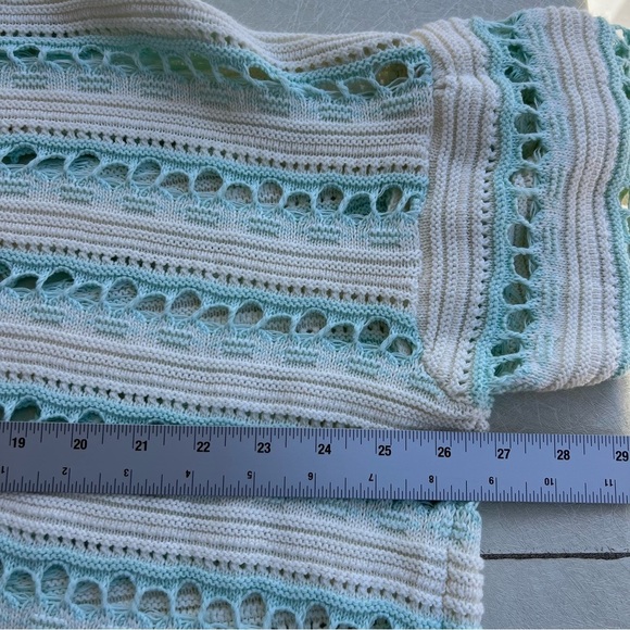 Maeve Cream and Green Striped Cardigan Women’s
Size XS/S - Picture 6 of 9